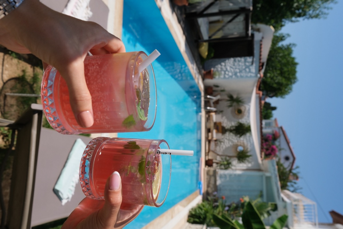 Limoni Otel Bahçe Detayı