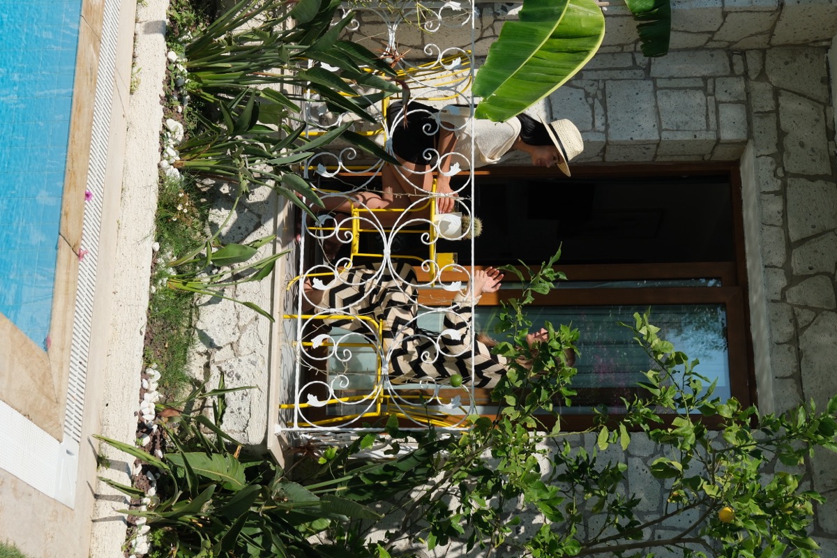 Limoni Otel Havuz Kenarı